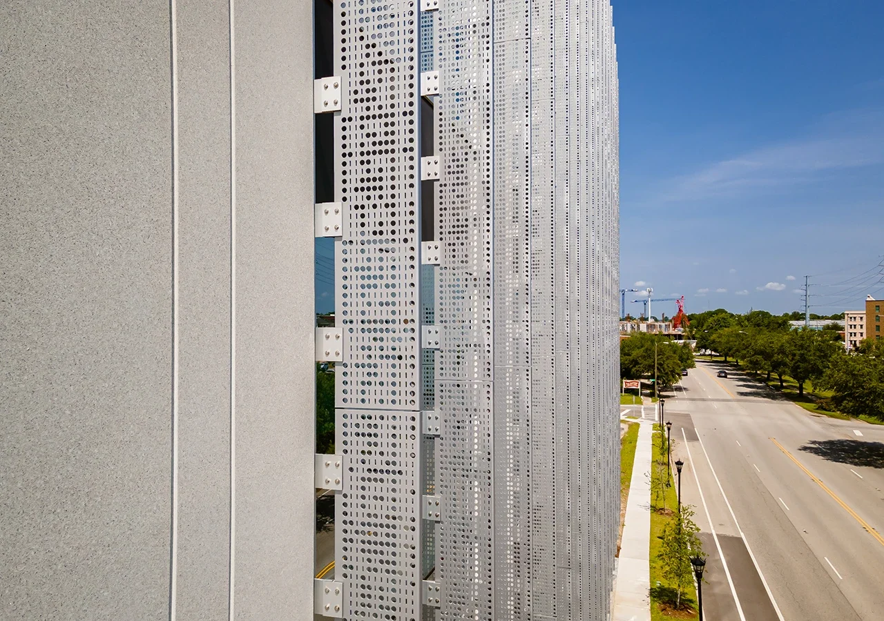Charleston Technology Center Office and Parking Deck