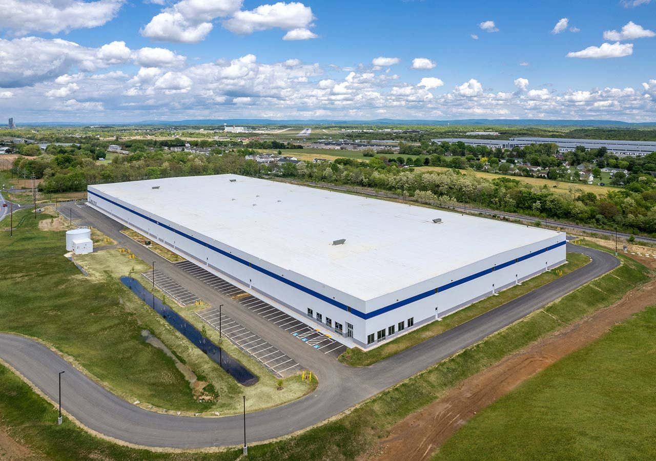 JDAP_230504_264DevelopmentDr_02_FS