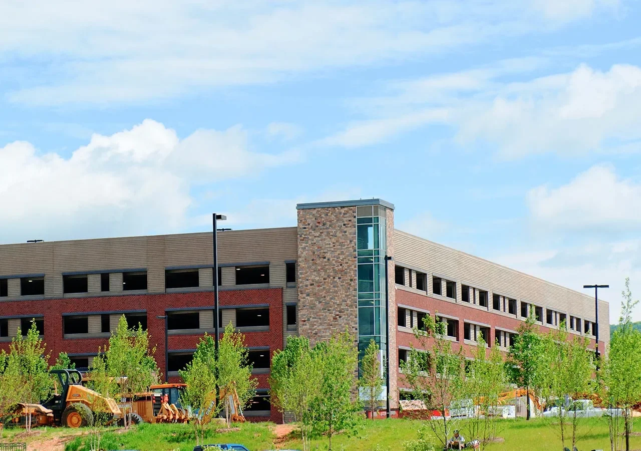 Martha-Jefferson-Garage-full